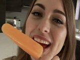 A Riley Reid le gustan los polos, pero le gustan aún más las pollas